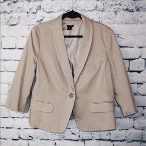 🌹Ann Taylor Beige Blazer